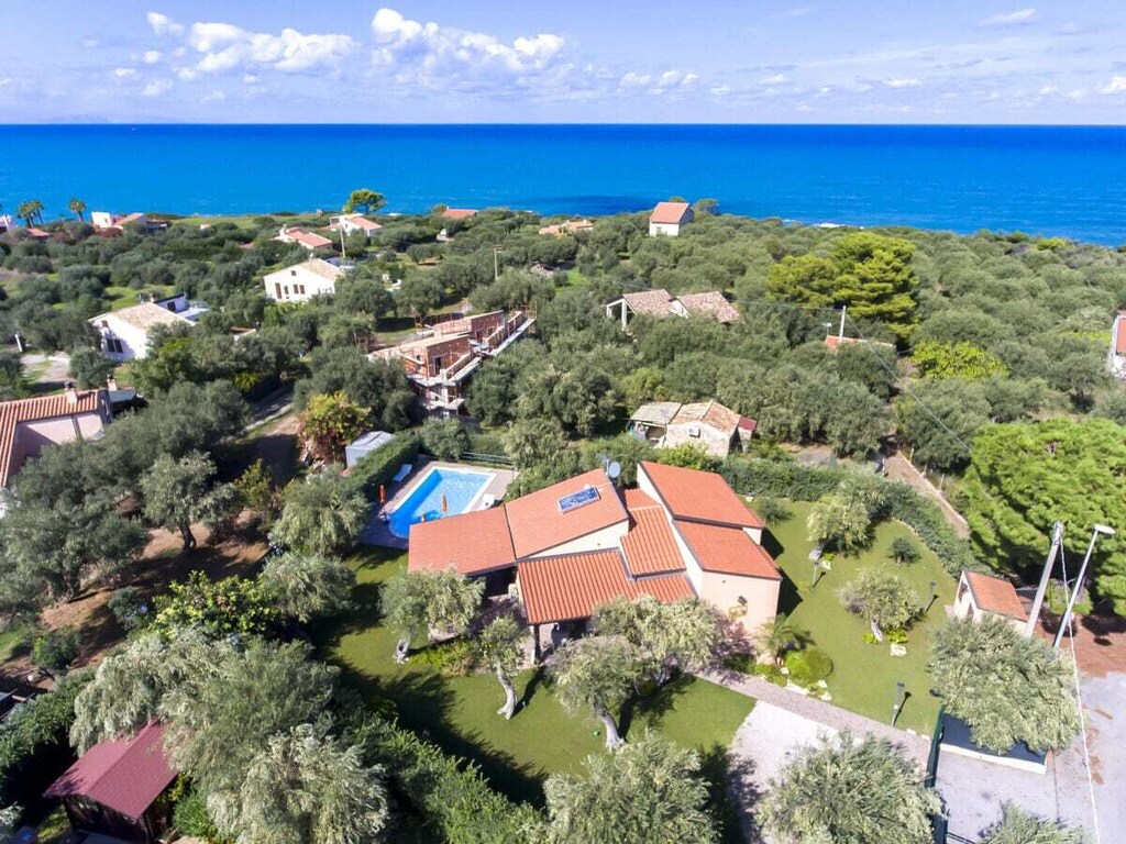 Villa in Cefalù met zwembad