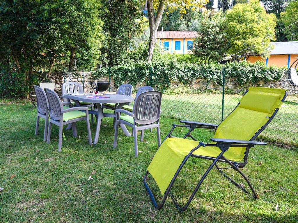 Ferienwohnung in Salò mit Schwimmbecken
