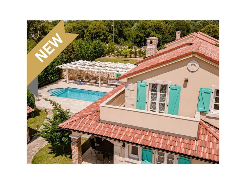 Villa in Kras, Dobrinj met zwembad