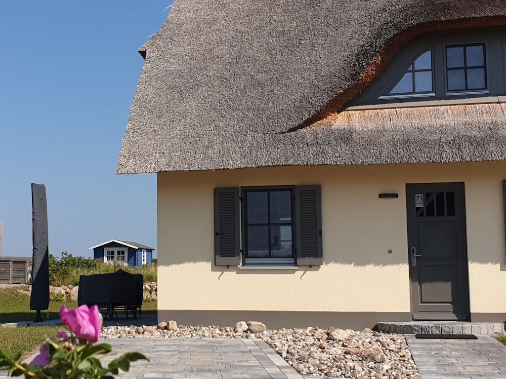 Rietgedekt huis "MOOI"
