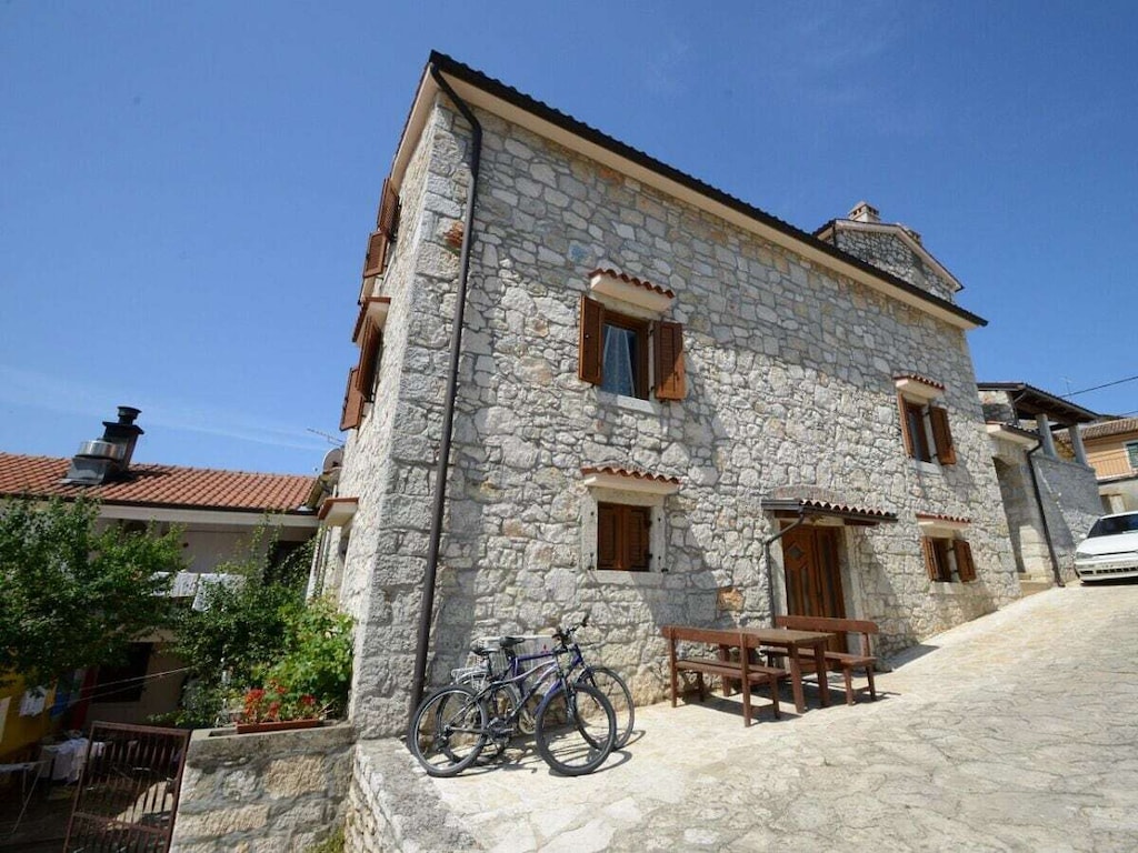 Vakantieappartement in Vrsar met zwembad