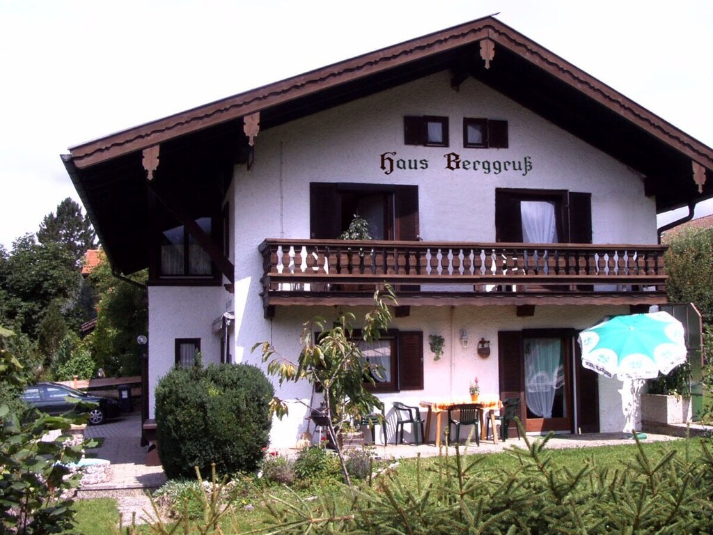 Haus Berggruß EG mit Chiemgaukarte