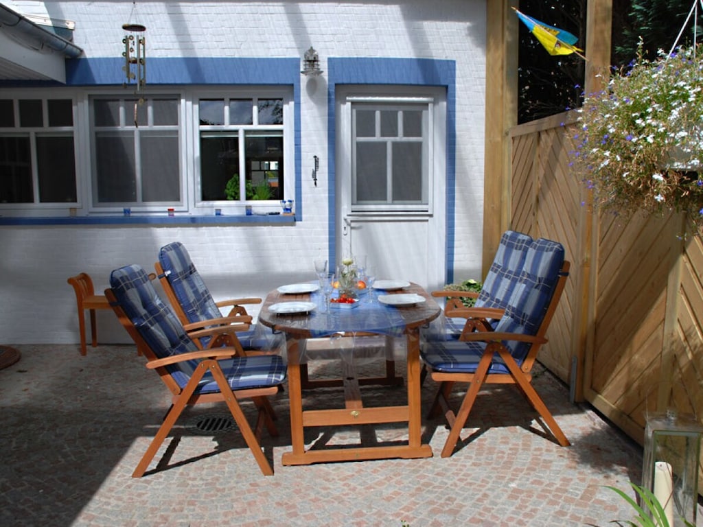 Vakantiehuis in Husum met zwembad