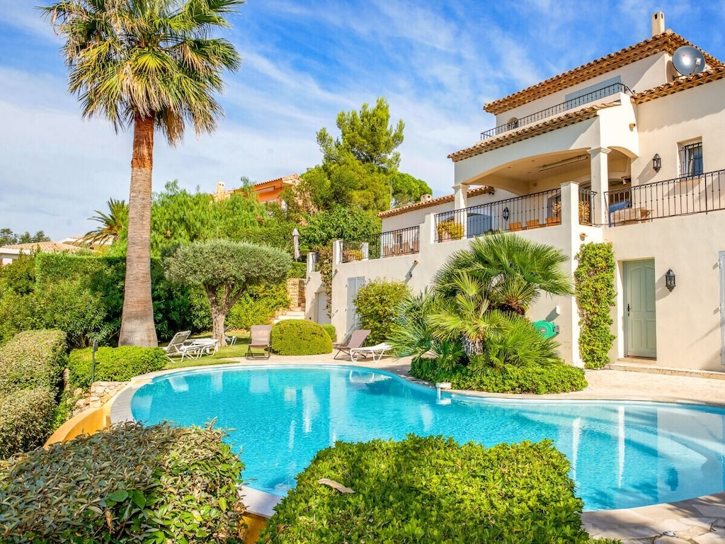 Villa in Les Issambres met zwembad