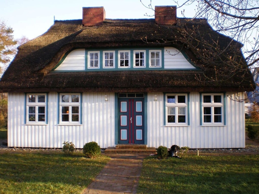 Vakantiehuis in Prerow met zwembad