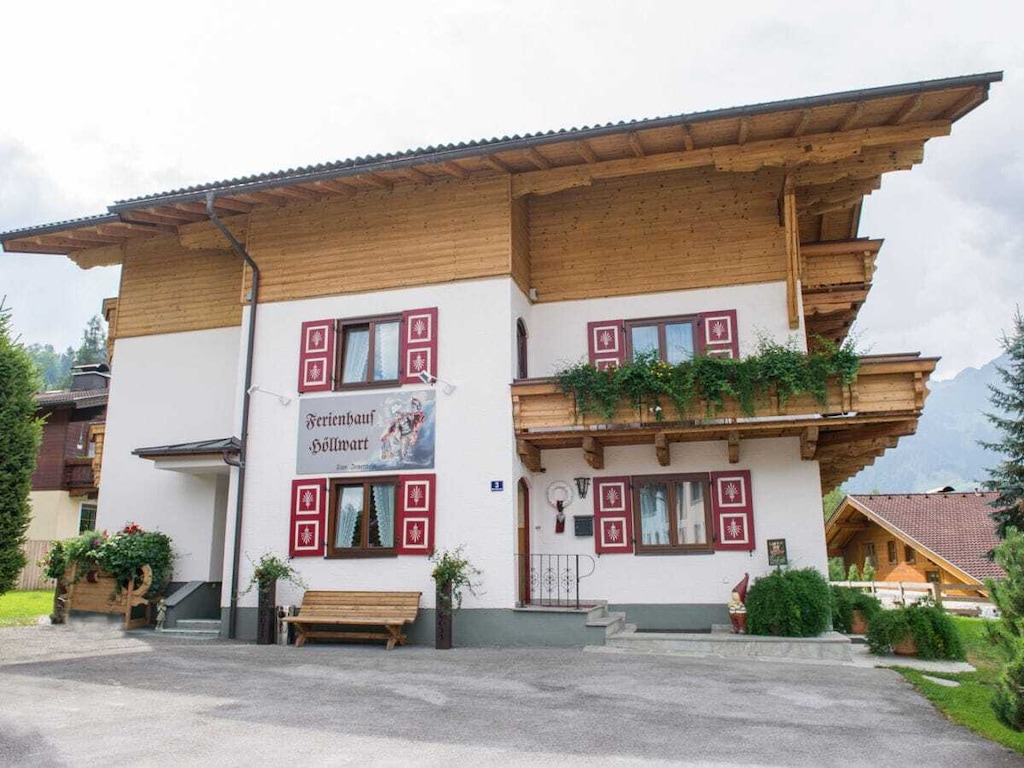 Vrouwenmantel - Appartement