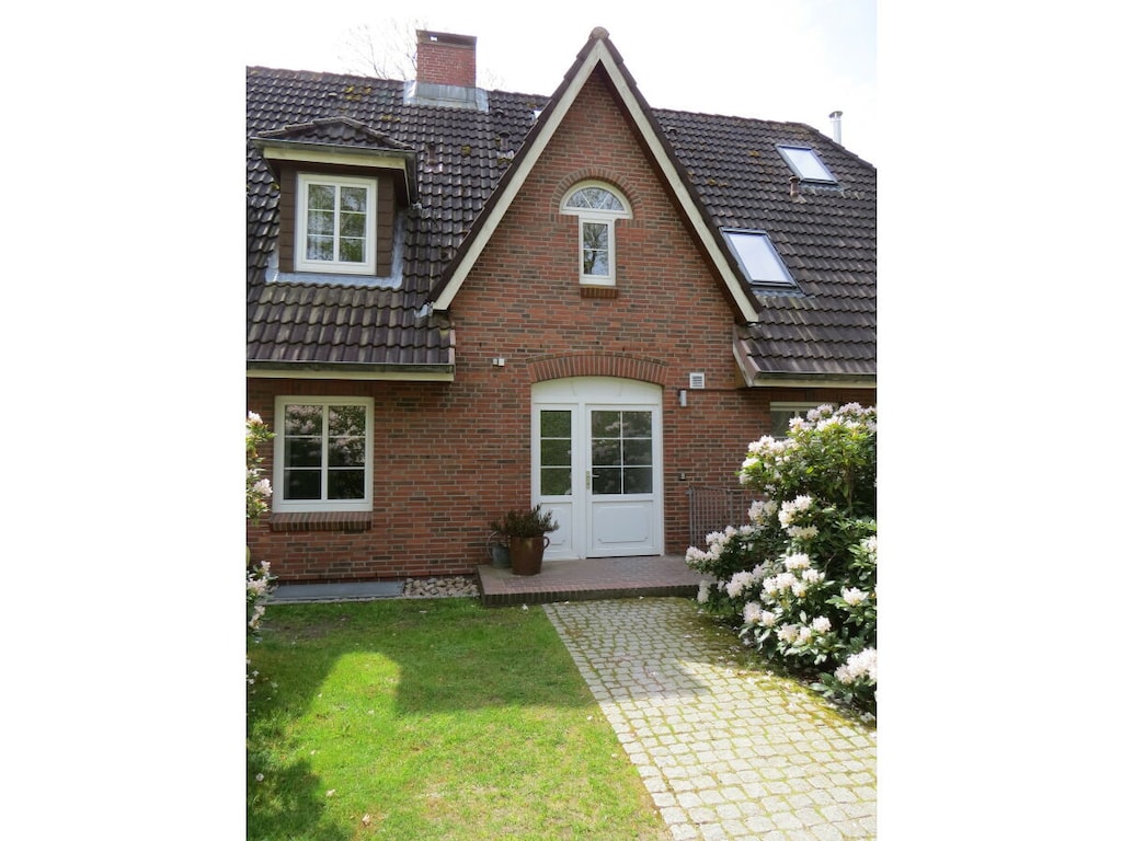 Vakantieappartement in Nebel met zwembad