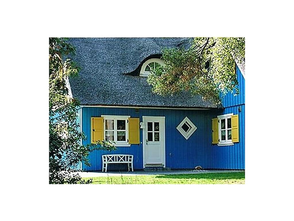 Huis met rieten dak in Krebs, Darß, Oostzee
