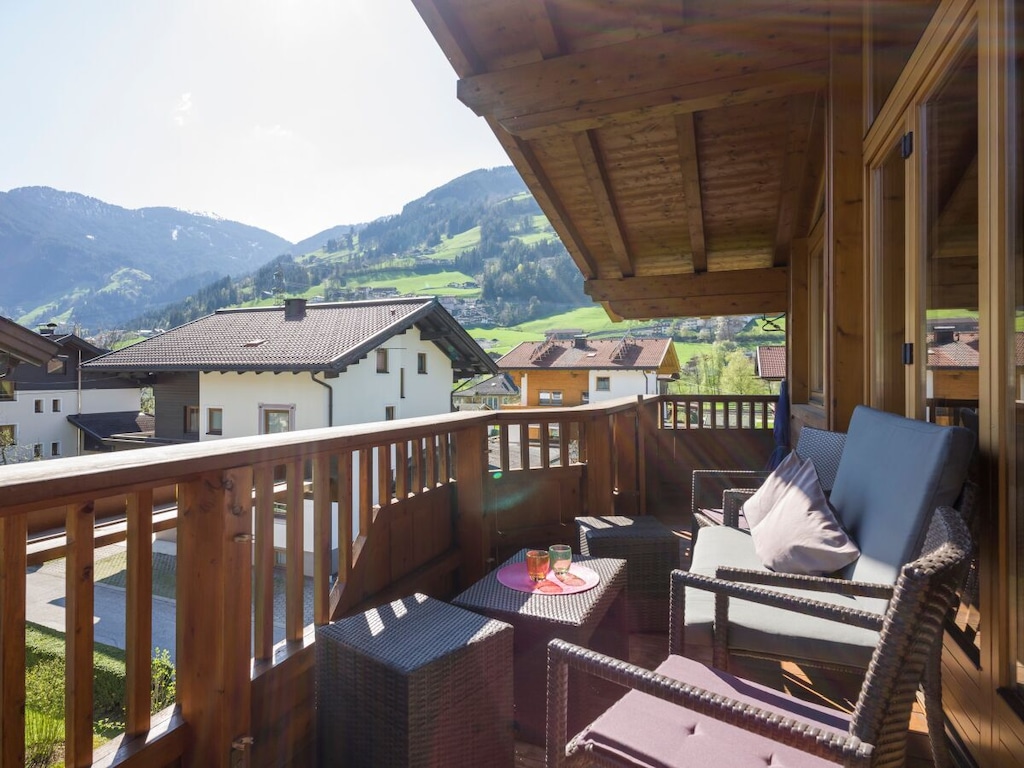 Holiday apartment with 4 bedrooms
