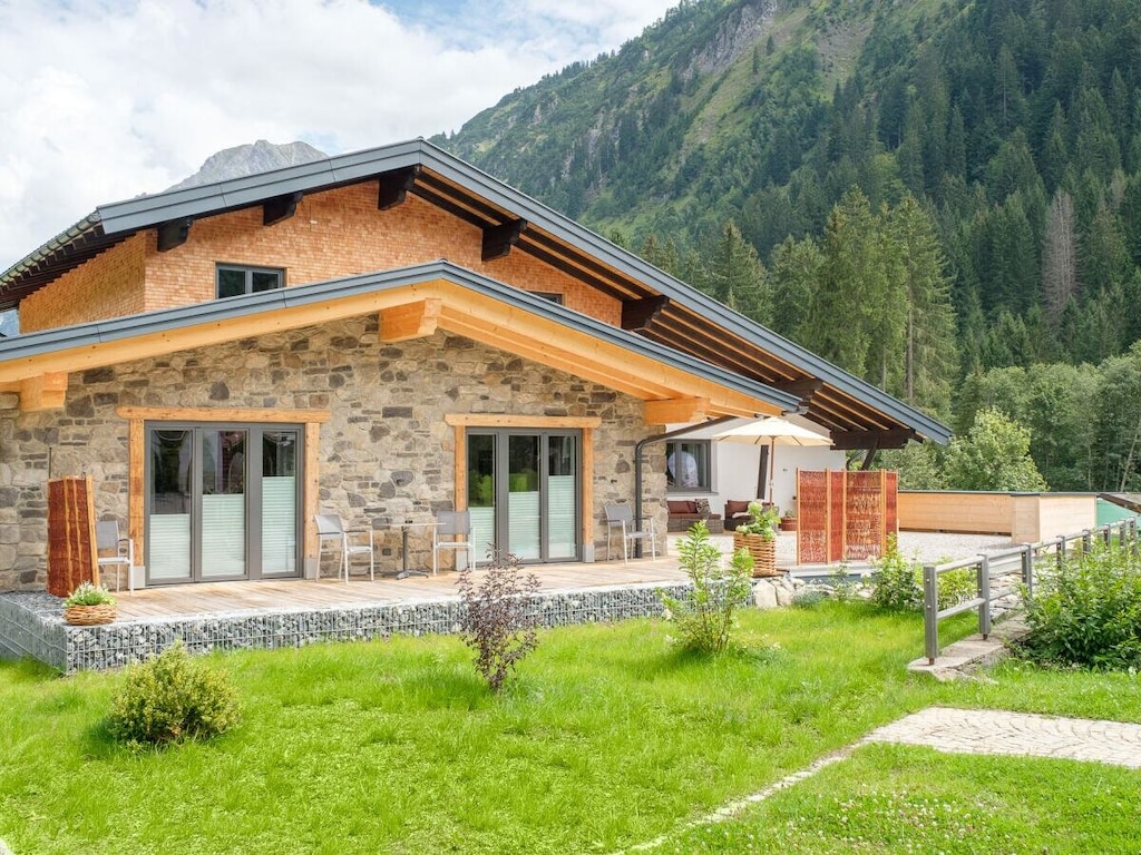 Mountain Chalet Baad