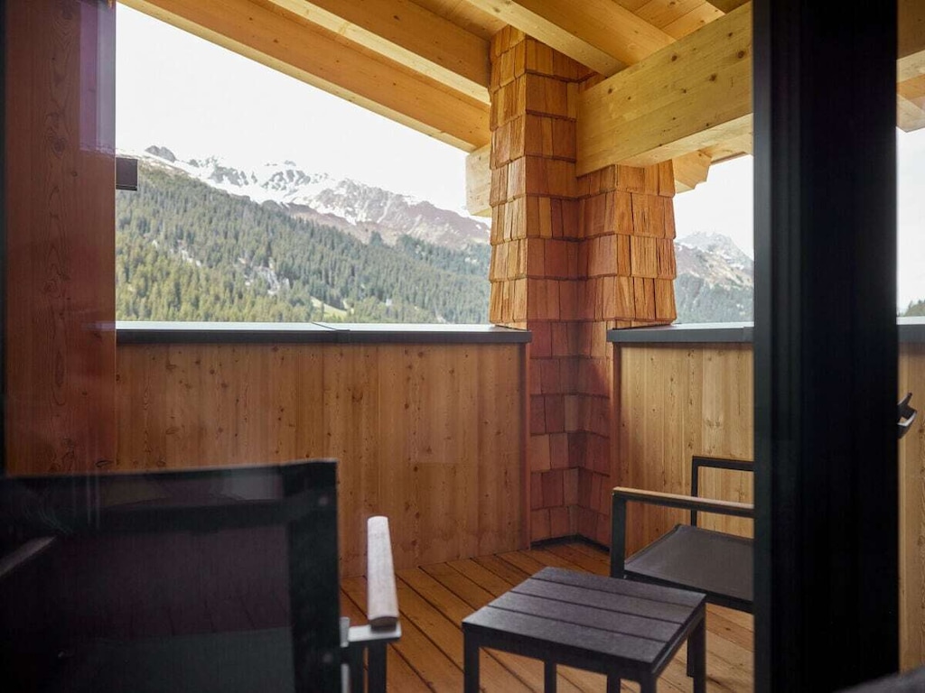 5803 Alm-Lodge trais