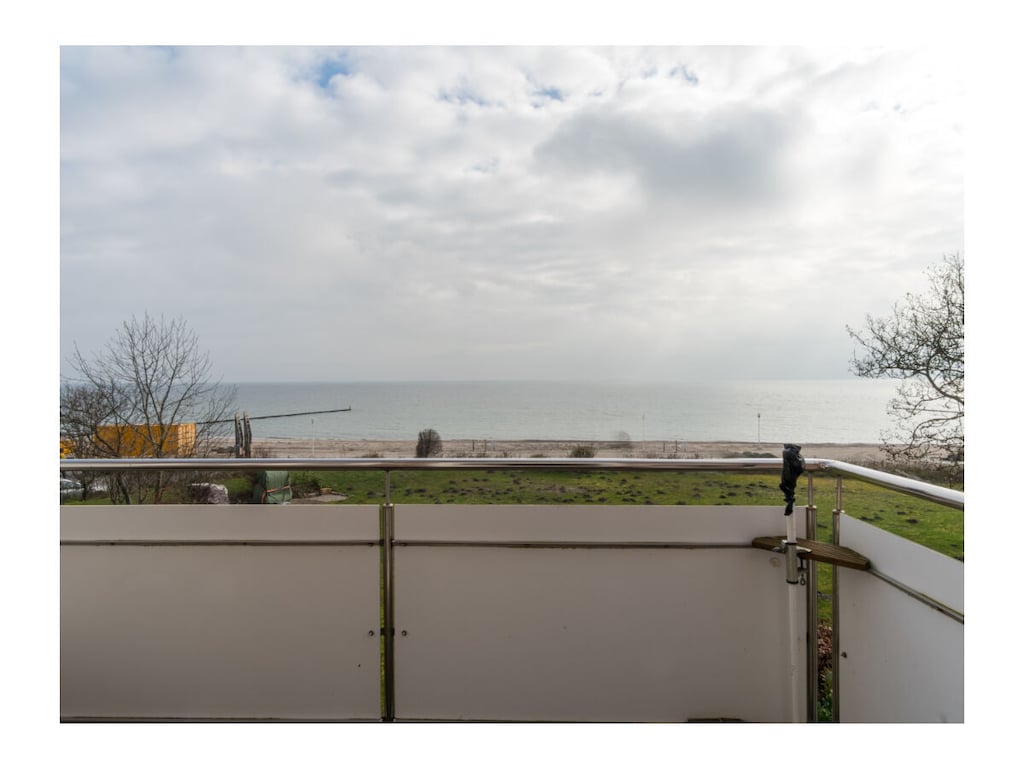 Huis bij de pier, Appartement I "Beach Nest"