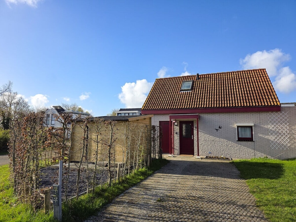 VR03 Ferienhaus Breezand mit Hund