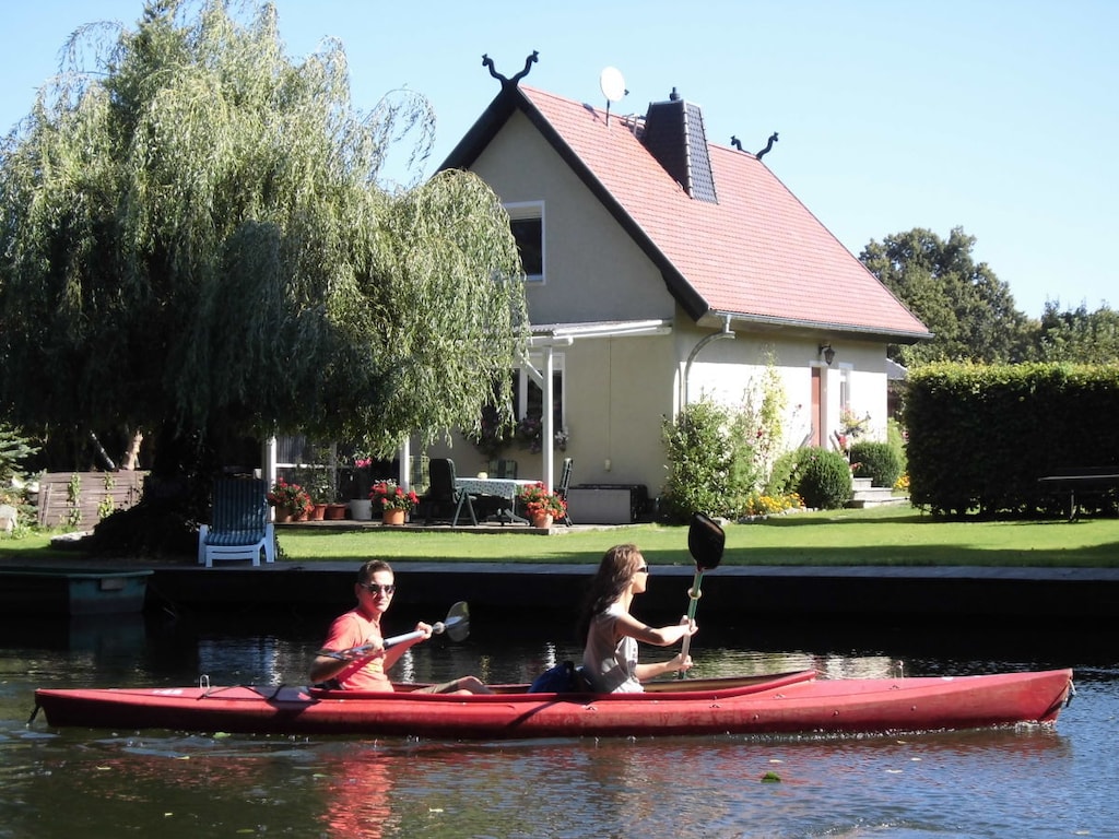 Vakantiehuis in Lübben met zwembad