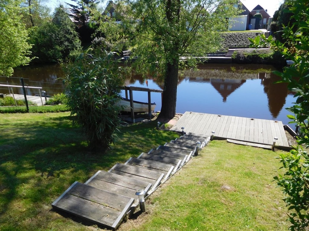 Vakantiehuis in Timmel met zwembad