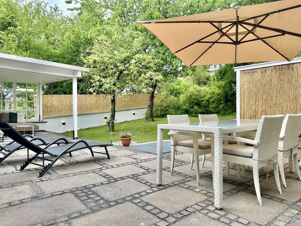 Wohnung in Herrsching mit Schwimmbecken