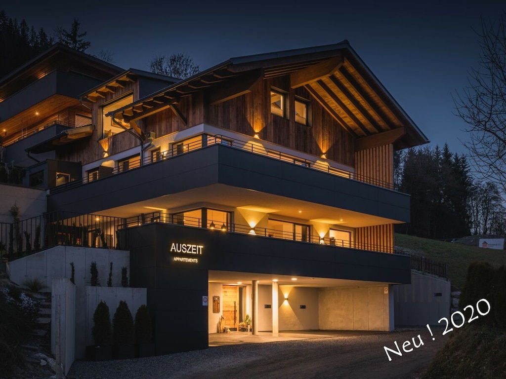 Wohnung in Eben mit Schwimmbecken
