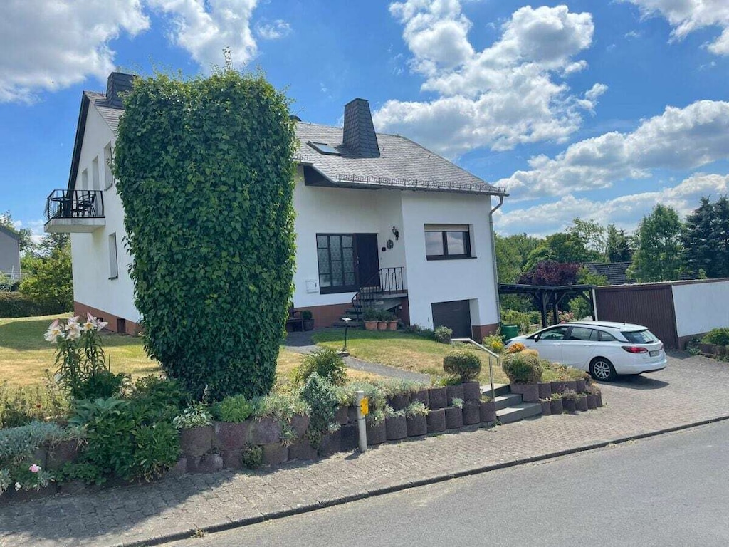 Eifelblick (Appartement Talblick)