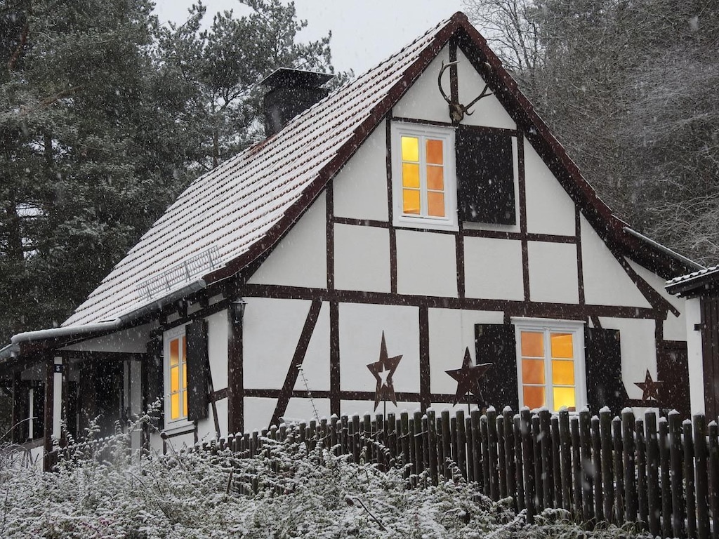 Linnehus am Diemelsteig
