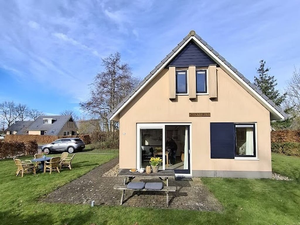 Vakantiehuis in Sondel met zwembad