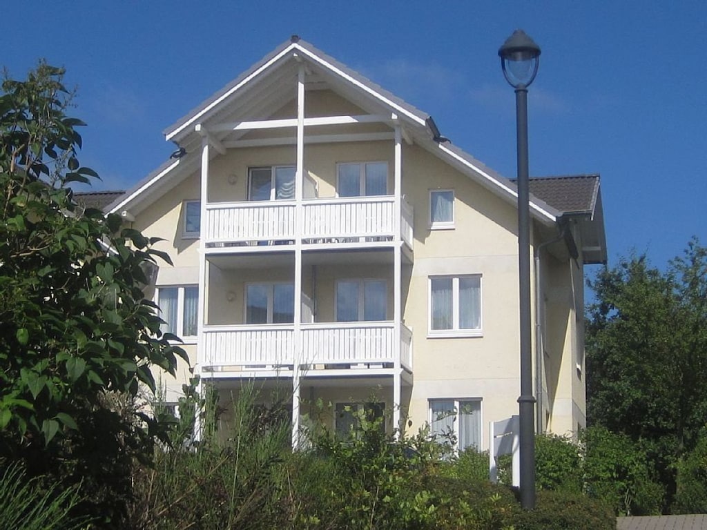 Ferienwohnung in Binz mit Schwimmbecken