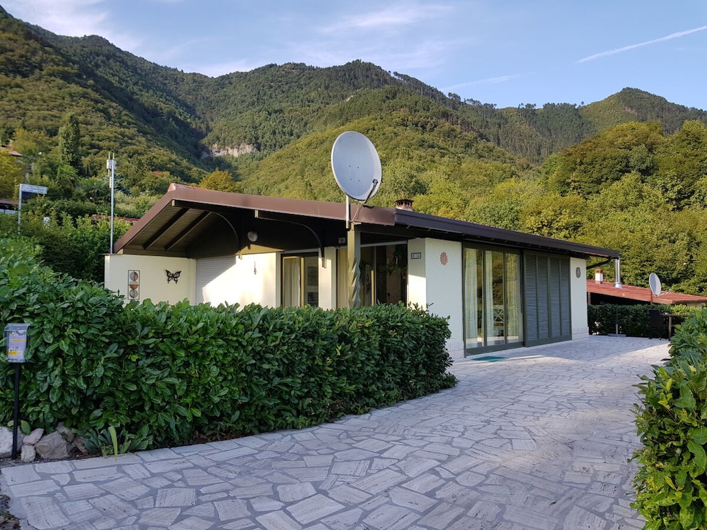 Ferienhaus in Tignale mit Schwimmbecken