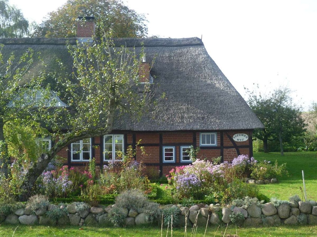 Vakantiehuis in Büschow met zwembad