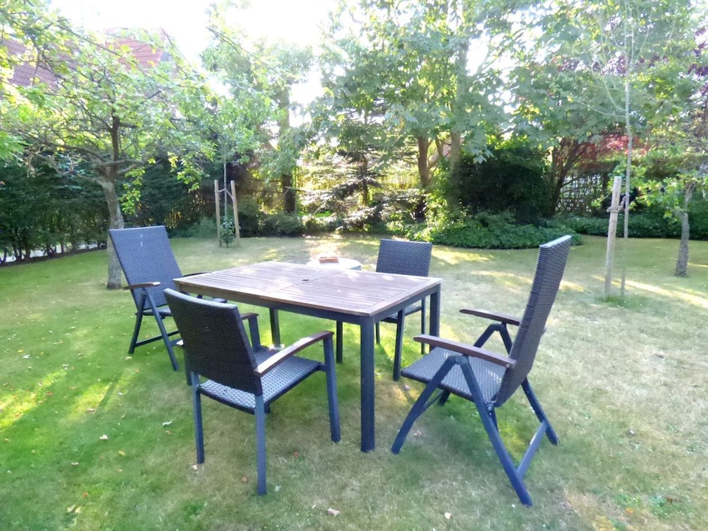 Ferienwohnung in Wyk mit Schwimmbecken