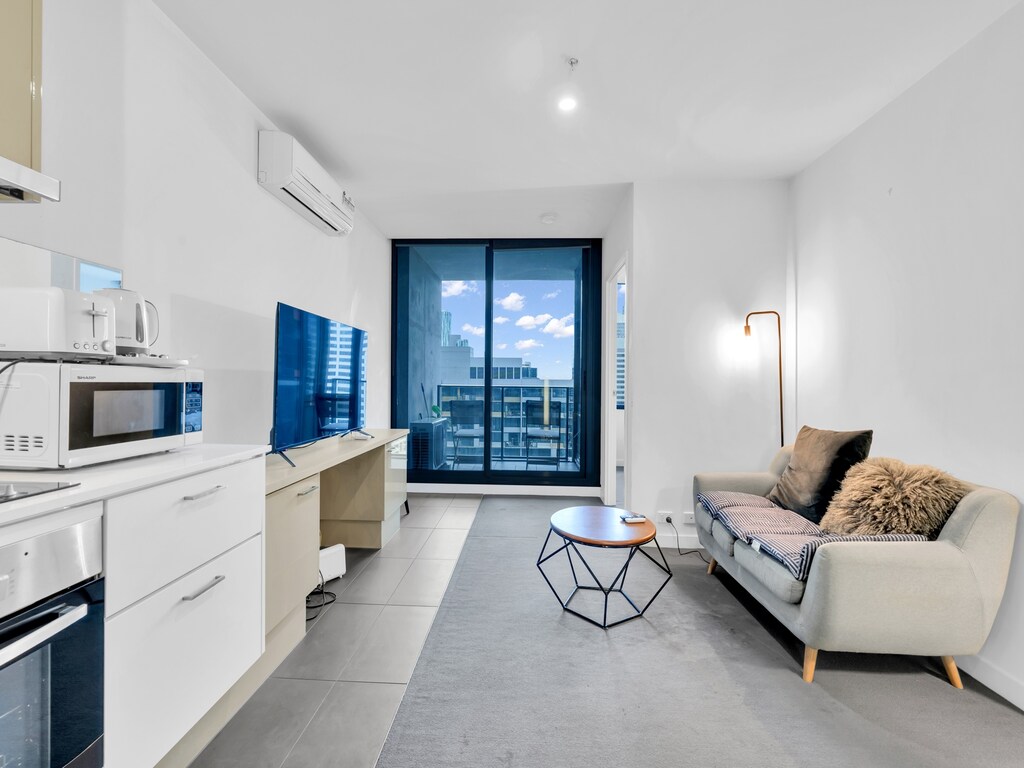 Hochhaus-1-Zimmer-Wohnung in der Nähe von Southern Cross