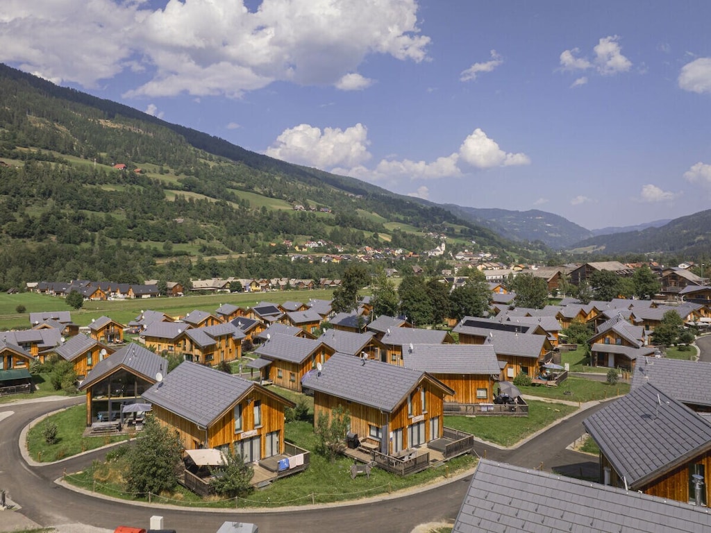 Chalet # 12b mit IR-Sauna & Whirlpool