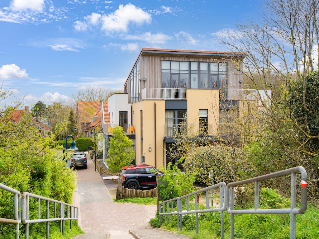 Charmante Wohnung in Zeeland mit Meerblick