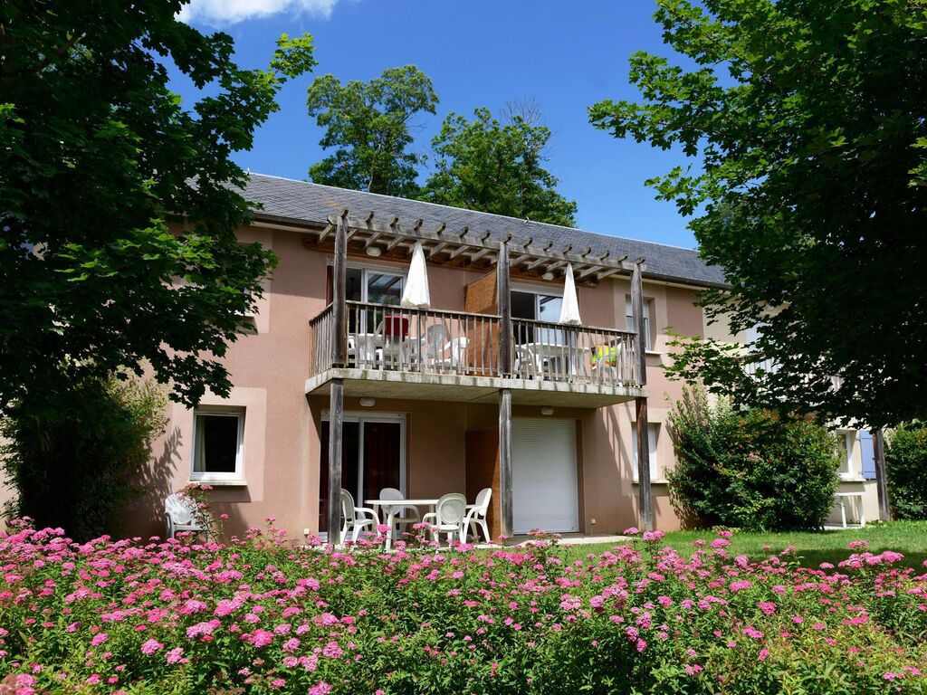 Appartement met balkon of terras in natuurrijke Aveyron, 6 km. van Belcastel