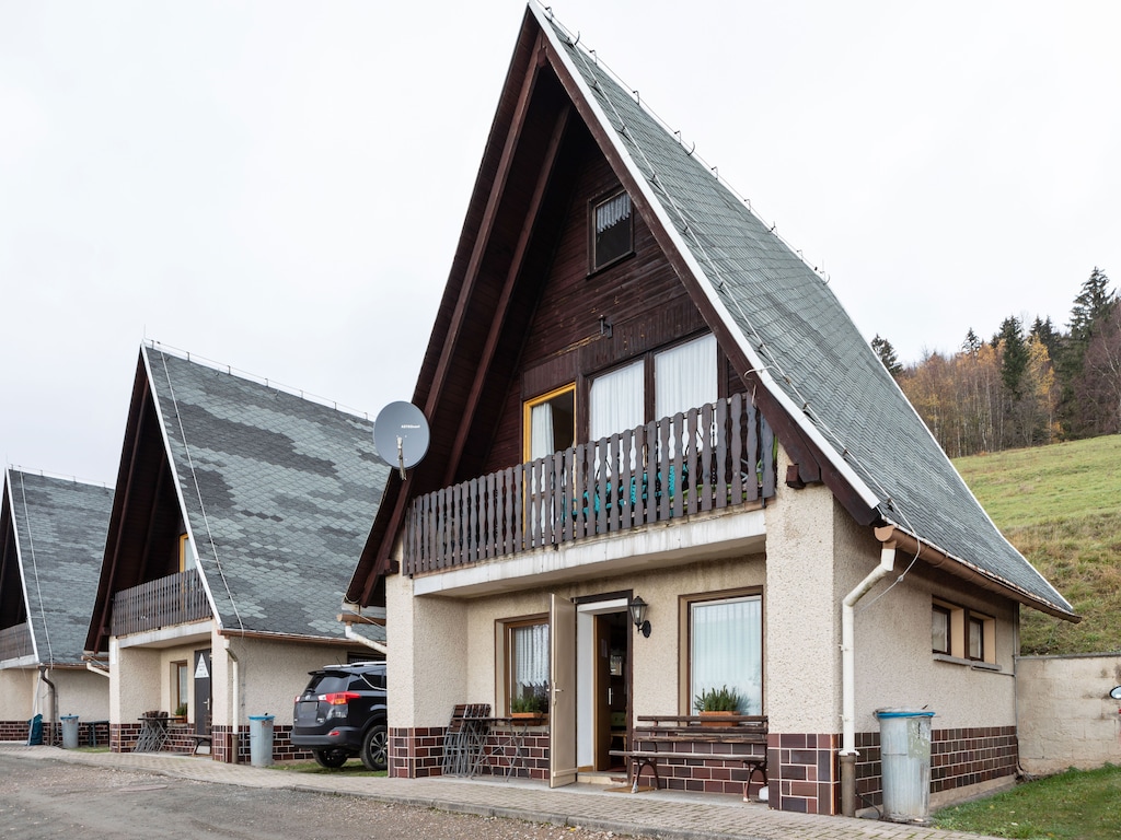 Ferienhaus mit Terrasse in der Nähe des Rennsteigs