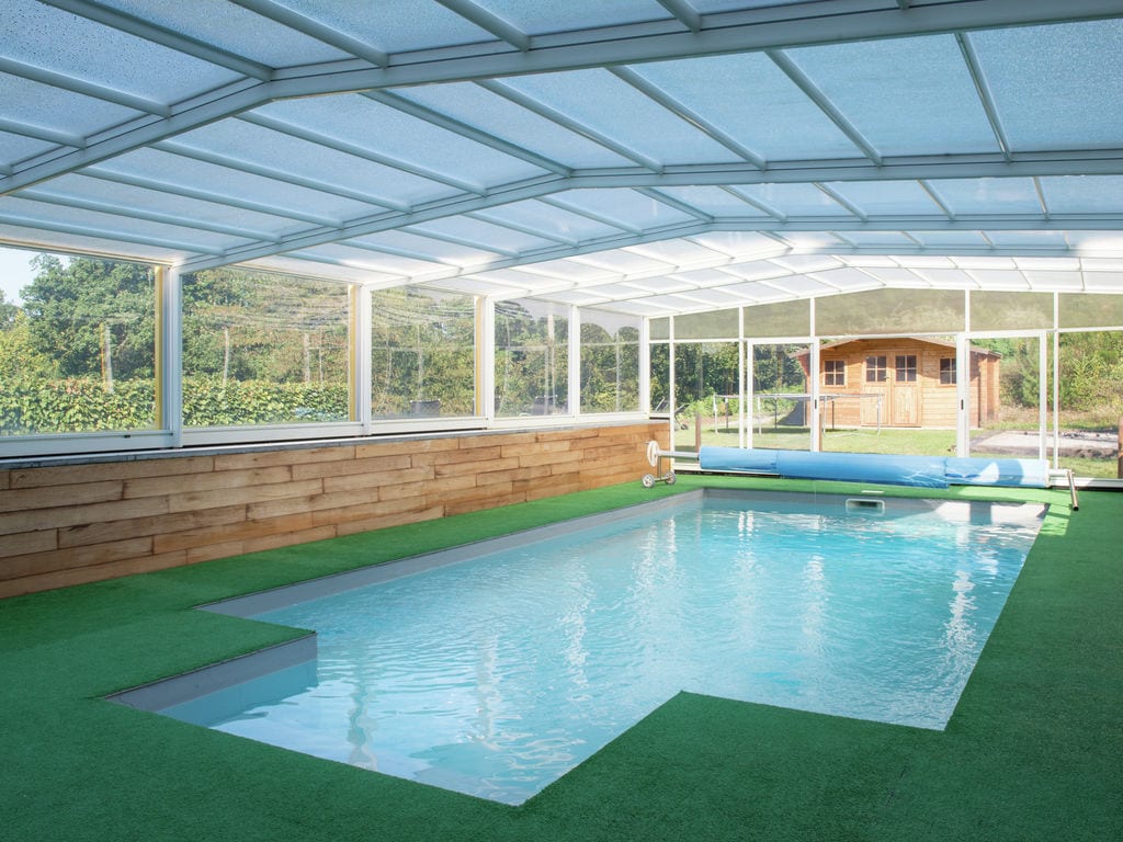 Landelijk gelegen villa in de Ardennen met buitenzwembad