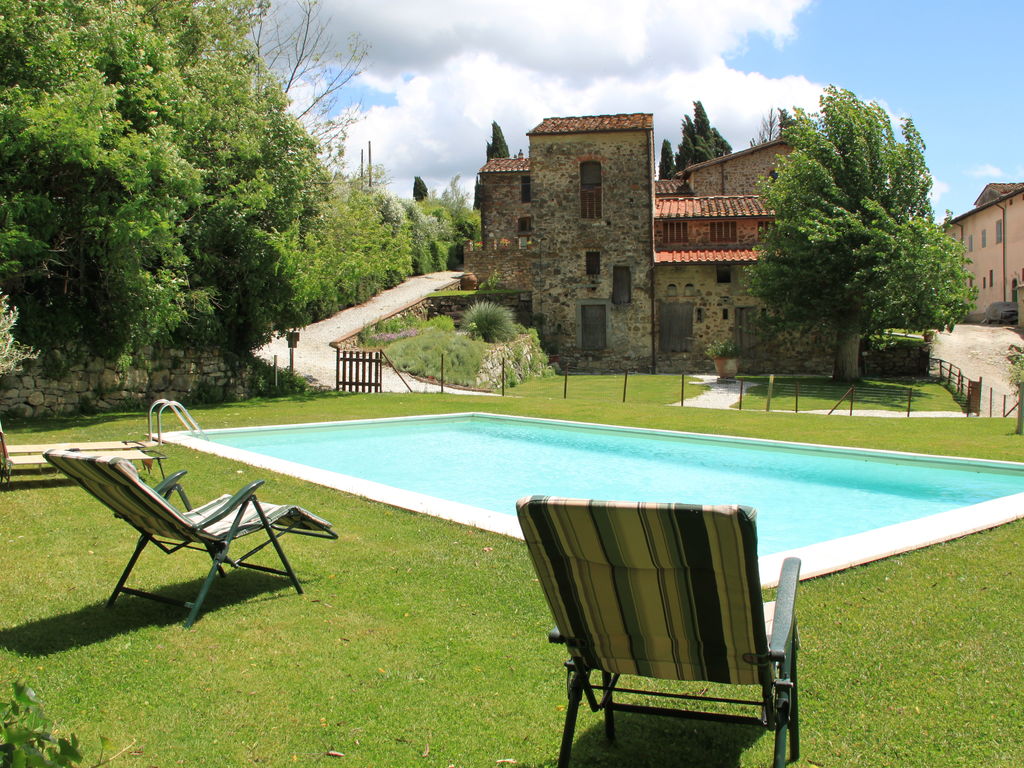 Rustiek vakantiehuis in Montorsoli met zwembad