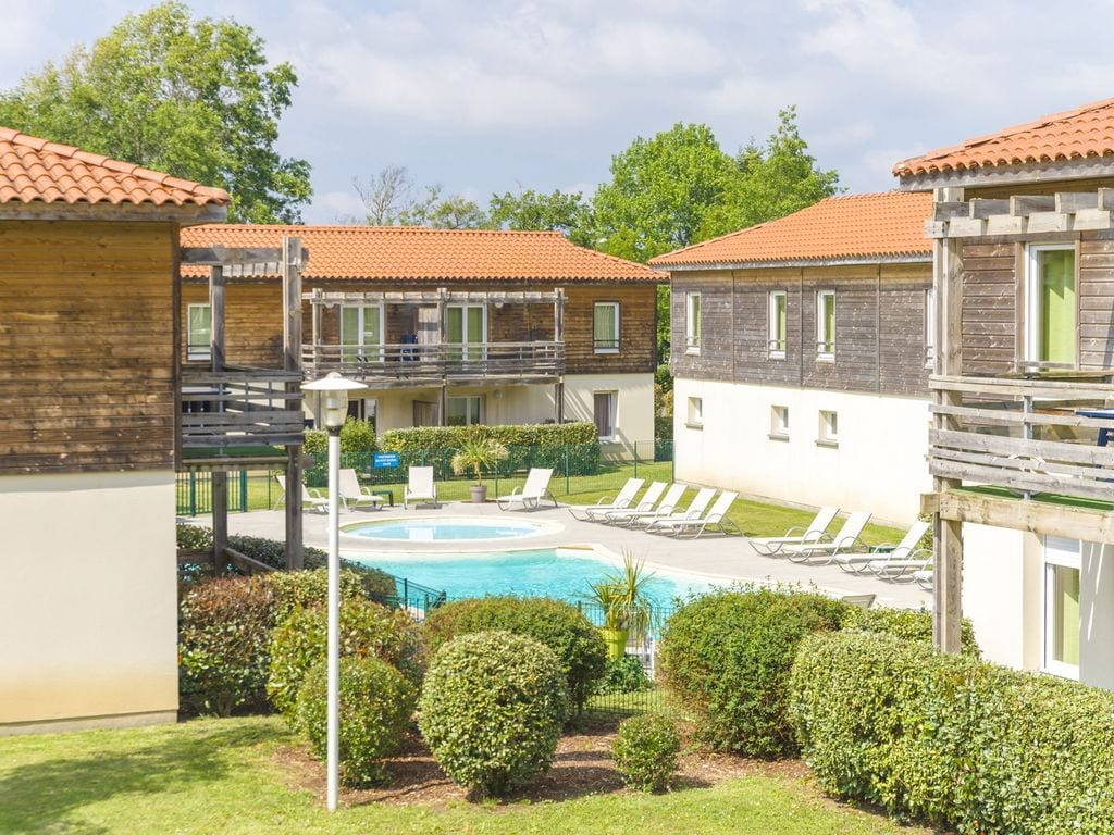 Nice apartment near a lake