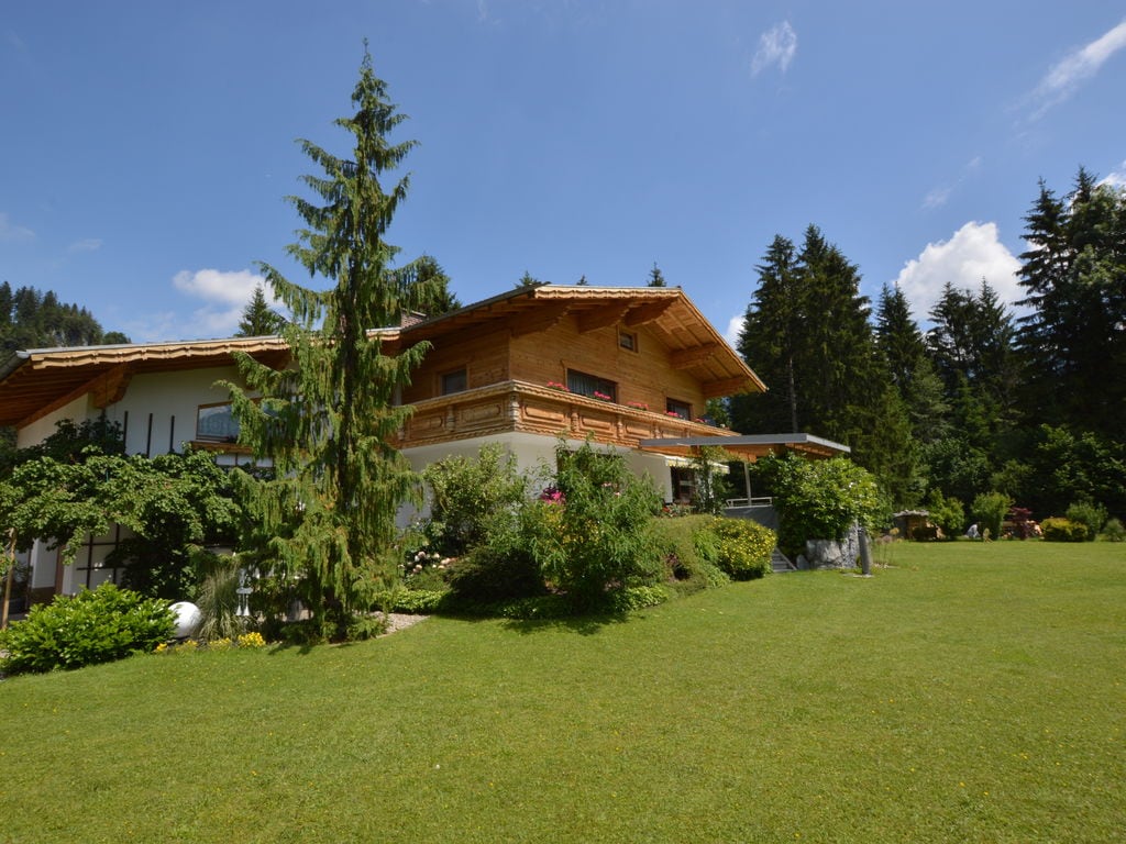 Heavenly Apartment in Wängle Tyrol with Walking Trails Near