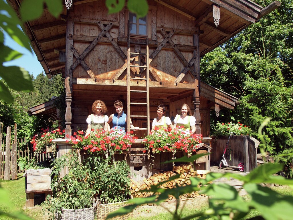 Gemütliches Bio-Chalet in Seenähe in Ast