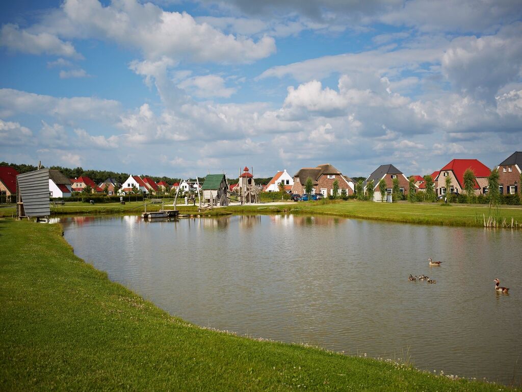 Buitenhof de Leistert is een vakantiepark met luxe boerderijvilla's op ruime kavels. Het park beschikt over vele faciliteiten voor jong en oud, waaronder een overdekt- en openluchtzwembad, diverse spe..