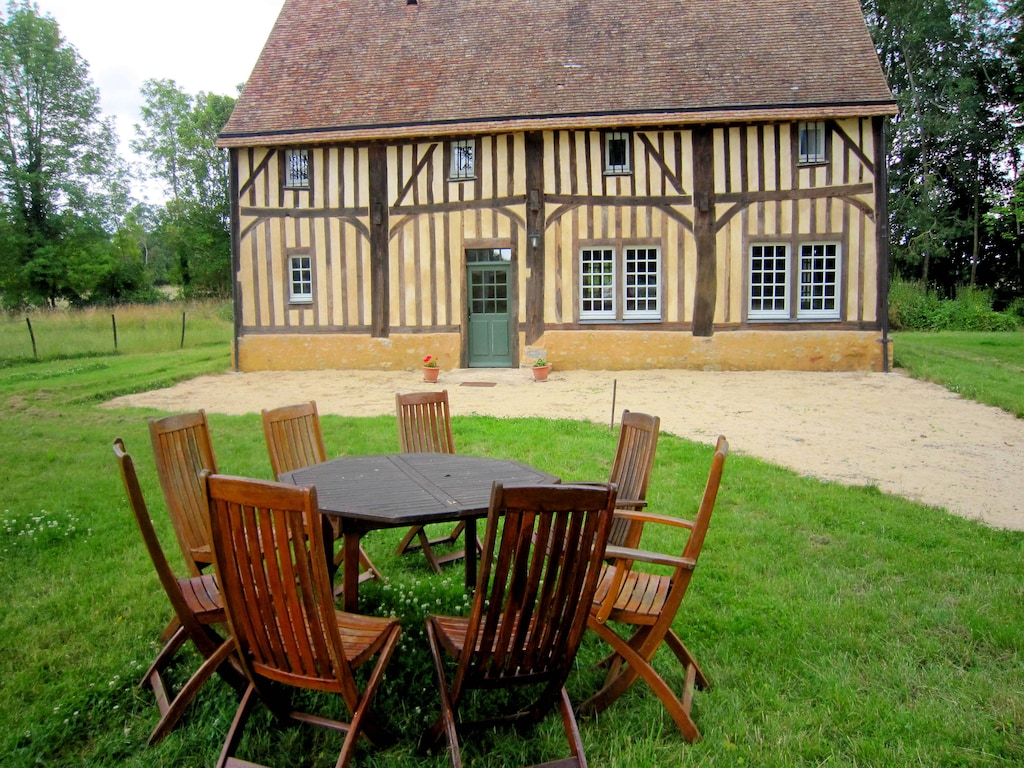 Historisches Haus am See Saint-Aignan