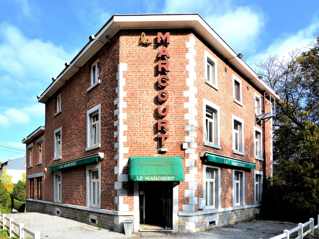 Vakantiehuis in Marcourt met tuin