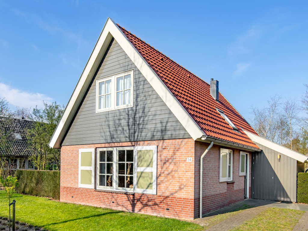 Vrijstaand vakantiehuis met afwasmachine 2 km. van Appelscha