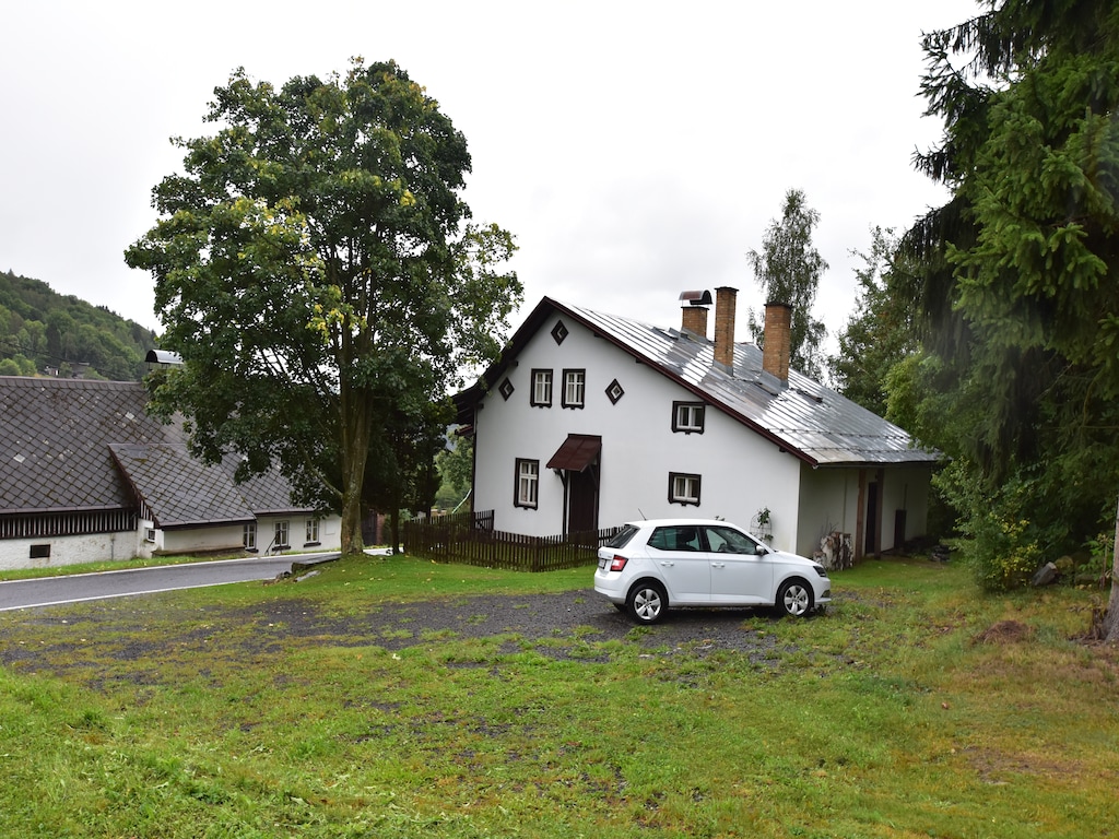 Geräumiges Ferienhaus in Zlata Olesnice