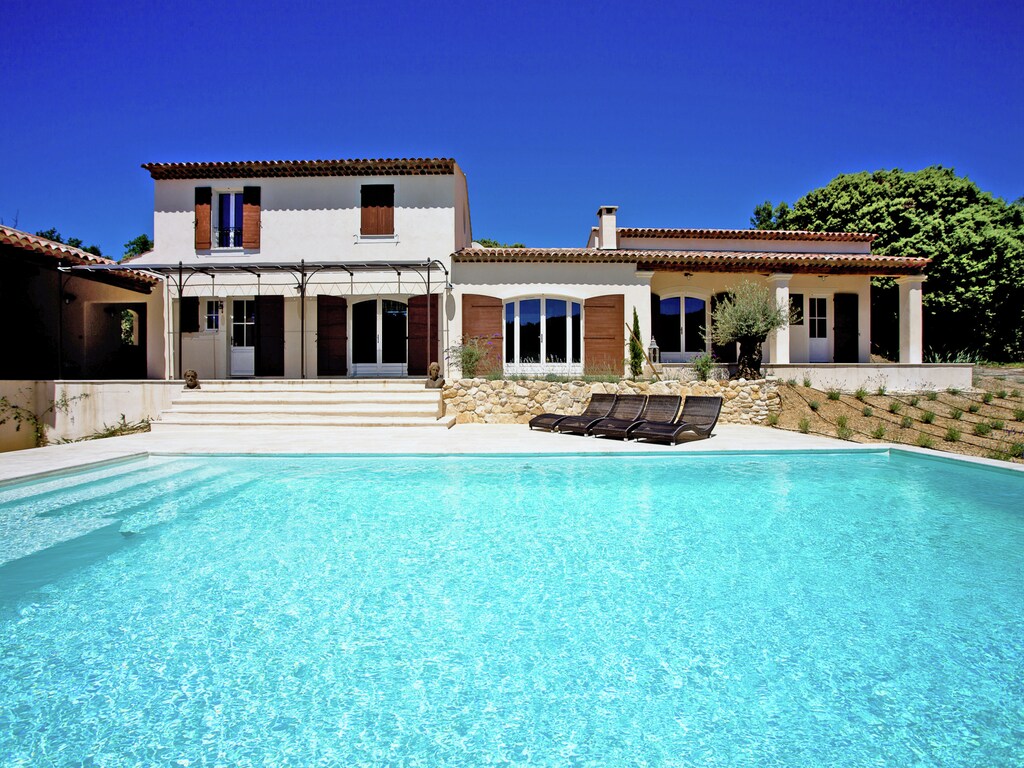 Villa in de Provence met Infinity Pool