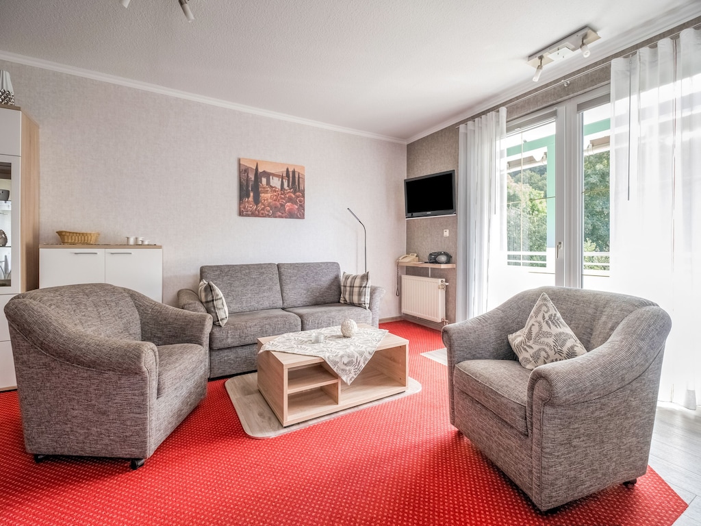 Moderne Ferienwohnung am Wald in Schwalefeld