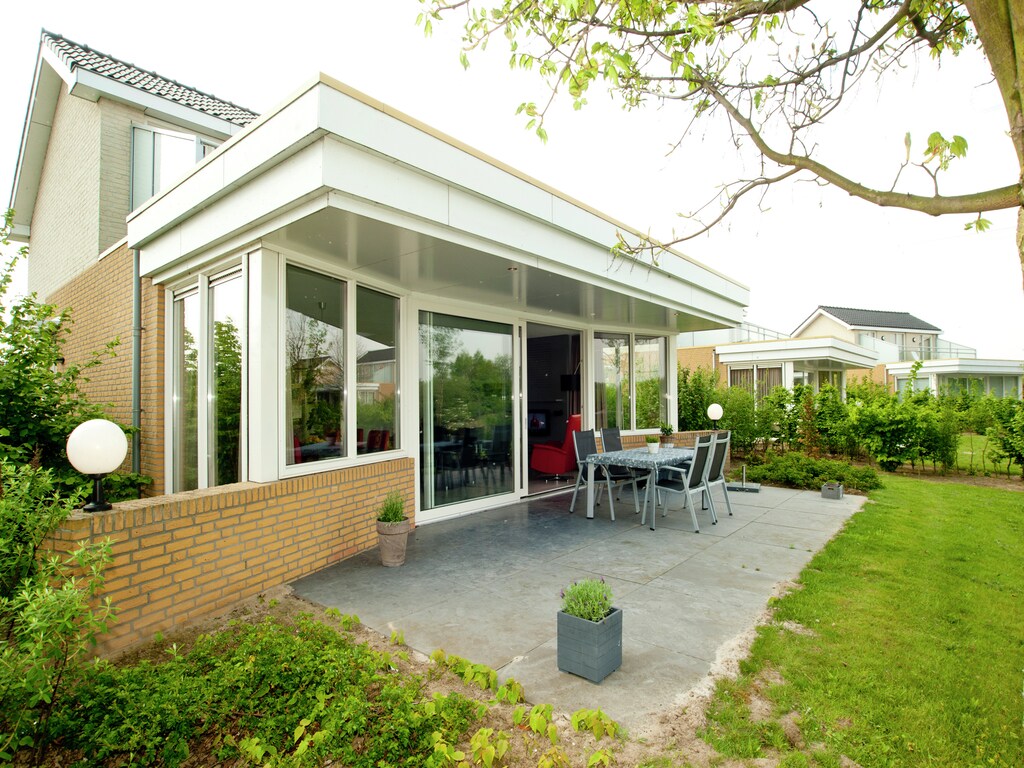 Holiday Home met dakterras in Limburg