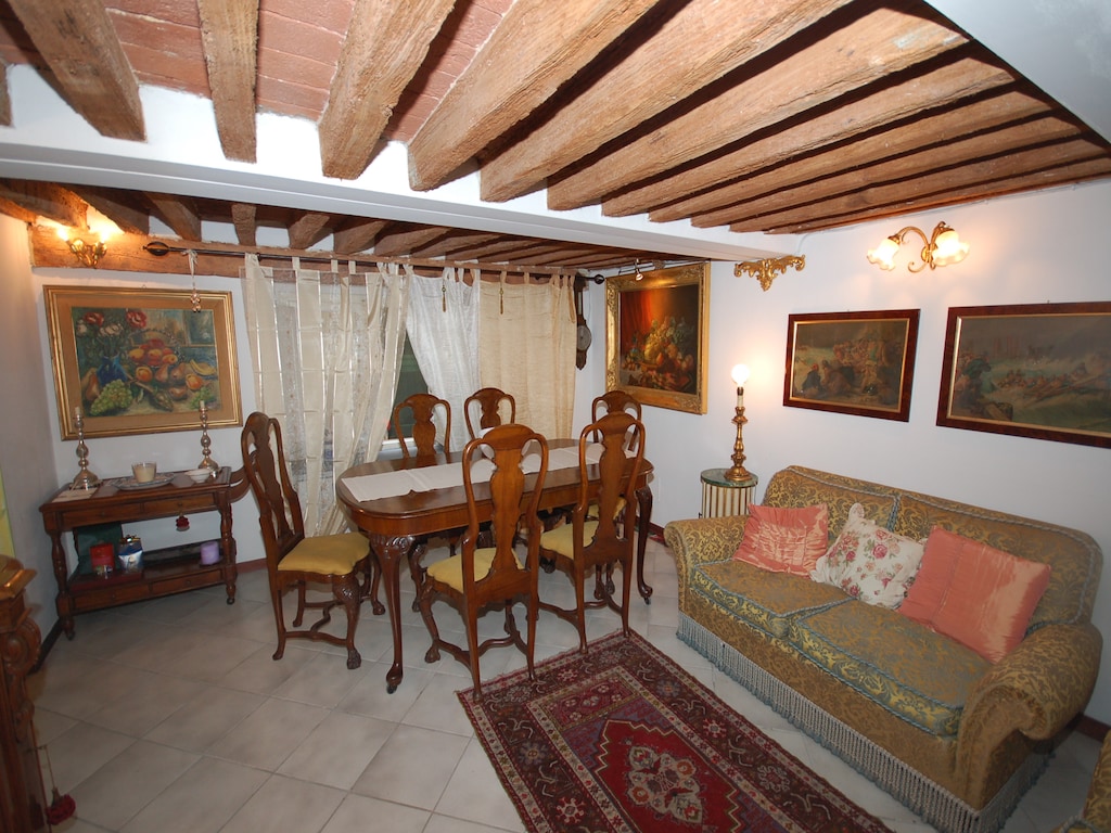 Appartement in Lucca bij stadsmuren