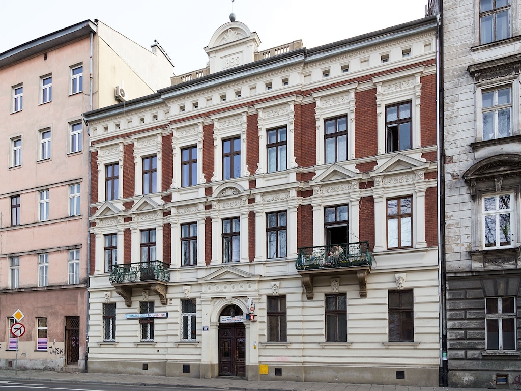 Zeer groot appartement dat ruimte, comfort biedt in Krakau