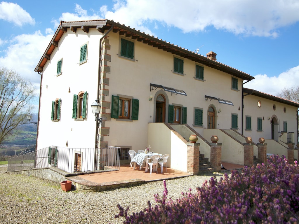 Boerderij in Toscane met Zwembad & Uitzicht