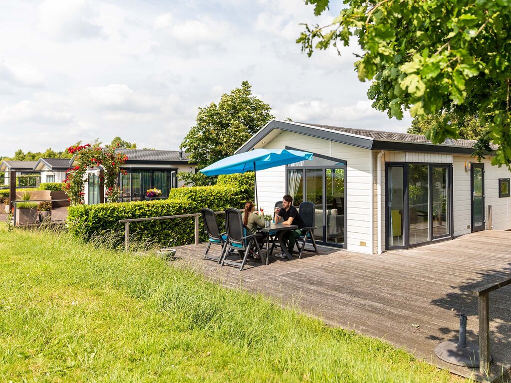 Recreatiepark Het Esmeer 2 Ferienhaus in den Niederlande